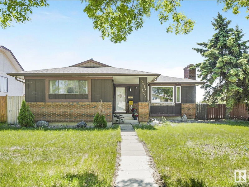 10227 172 Av Edmonton, Alberta