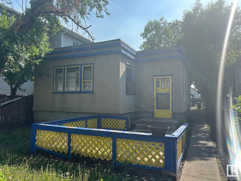 Nw - 11617 81 St Edmonton, Alberta