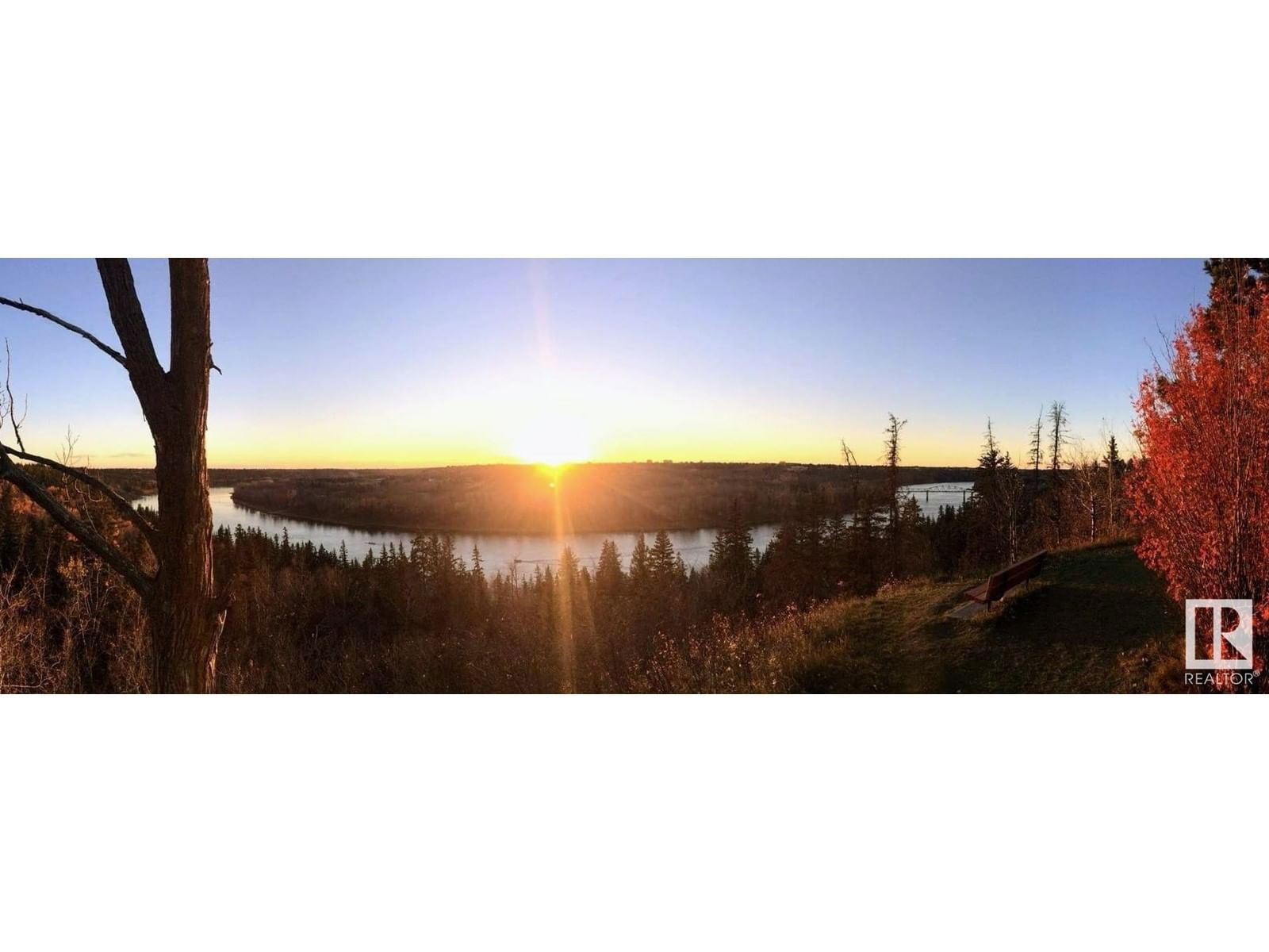 8307 SASKATCHEWAN DR Image 21