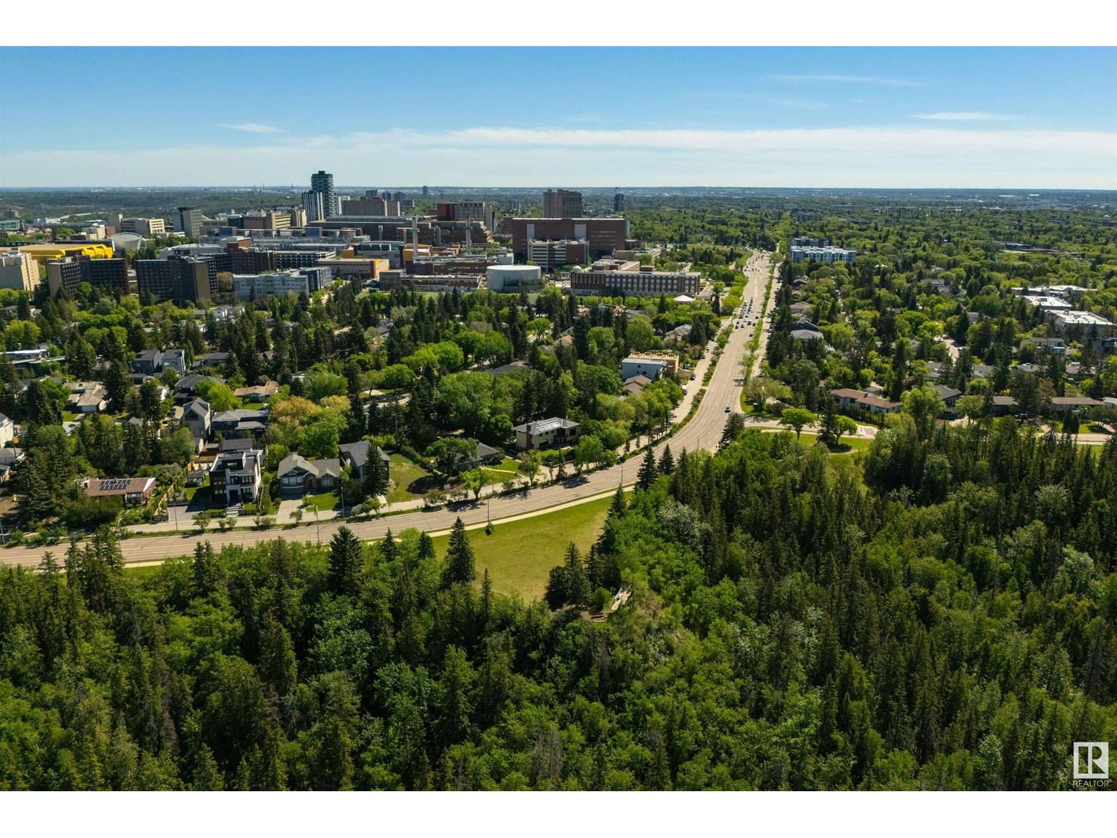 8307 SASKATCHEWAN DR Image 7