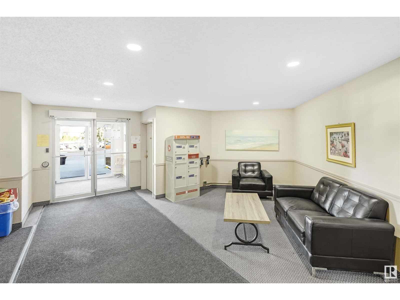#111 - 6710 158 AV Image 3