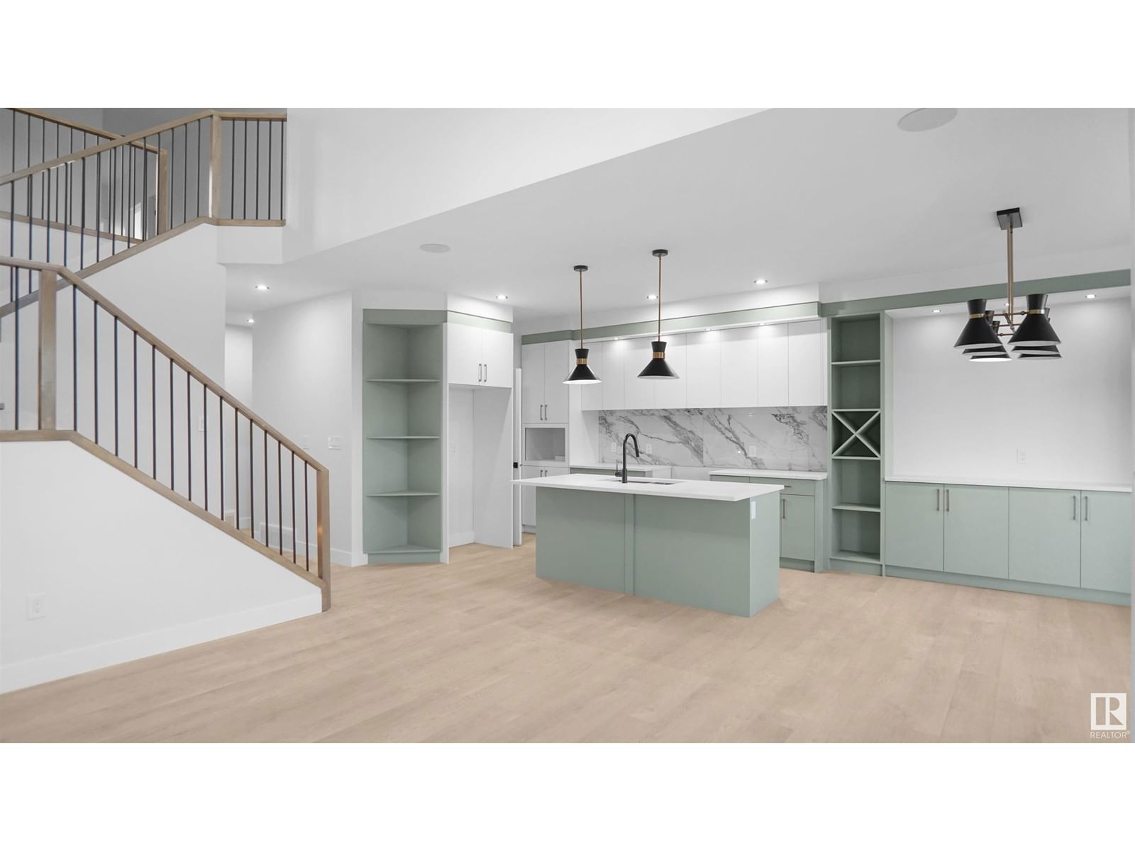 36 ASHBURY CR Image 21