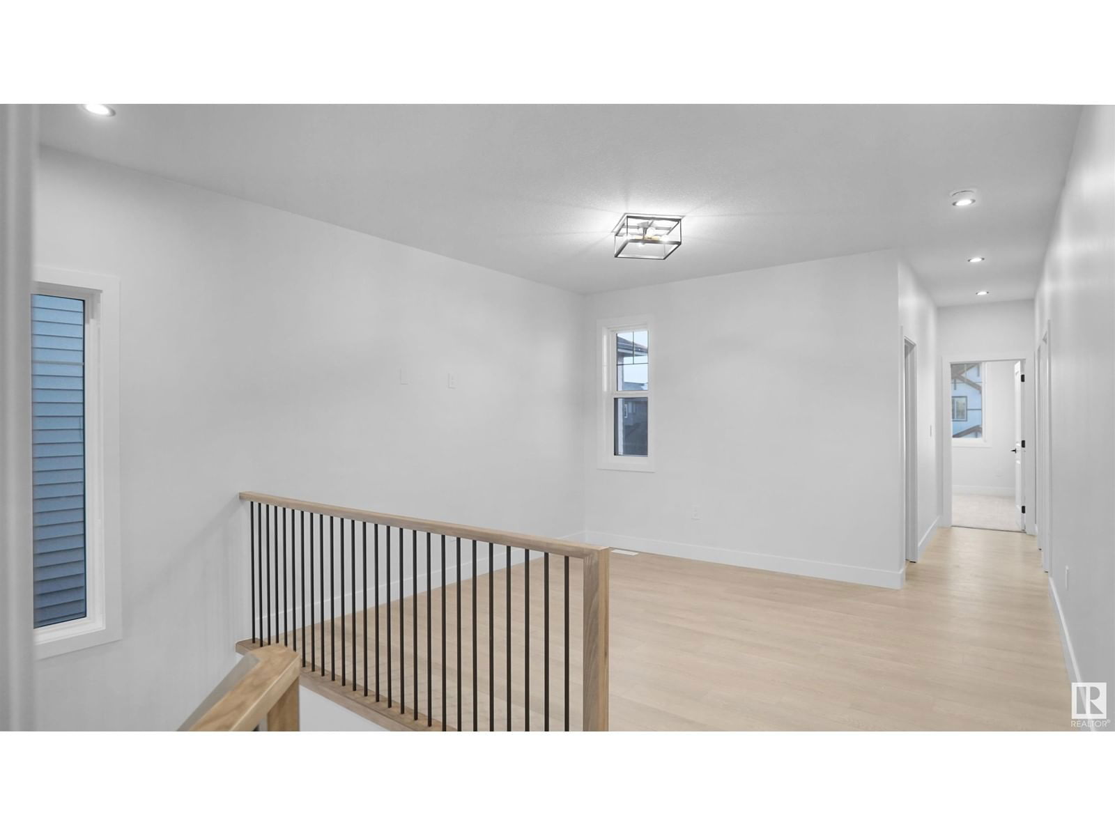 36 ASHBURY CR Image 29