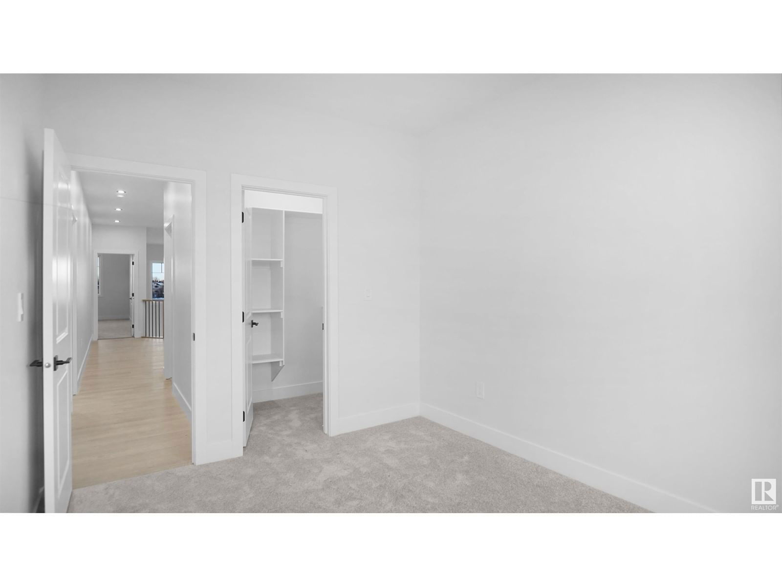 36 ASHBURY CR Image 34