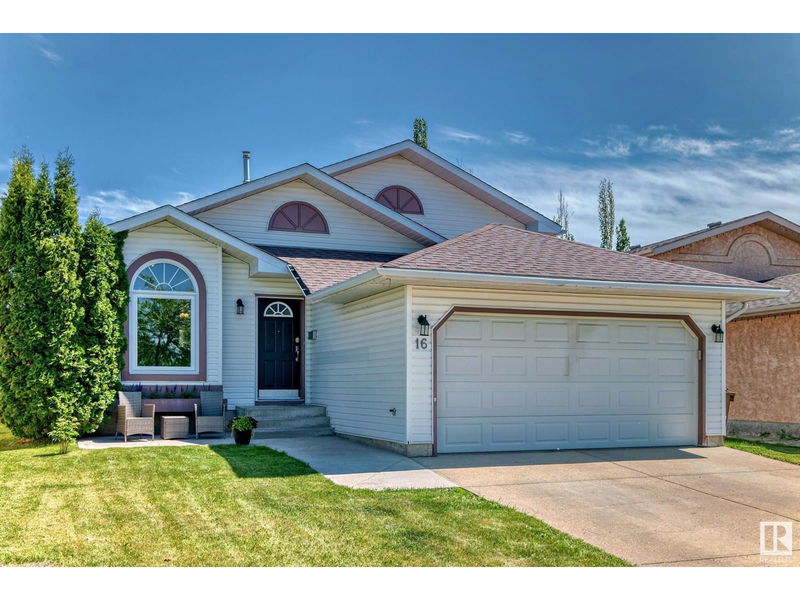 16 Desmarais Cr St. Albert, Alberta