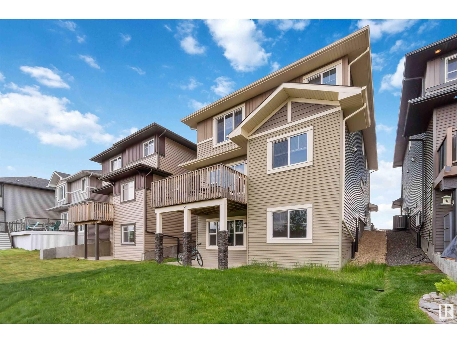 3434 PARKER LOOP Image 26