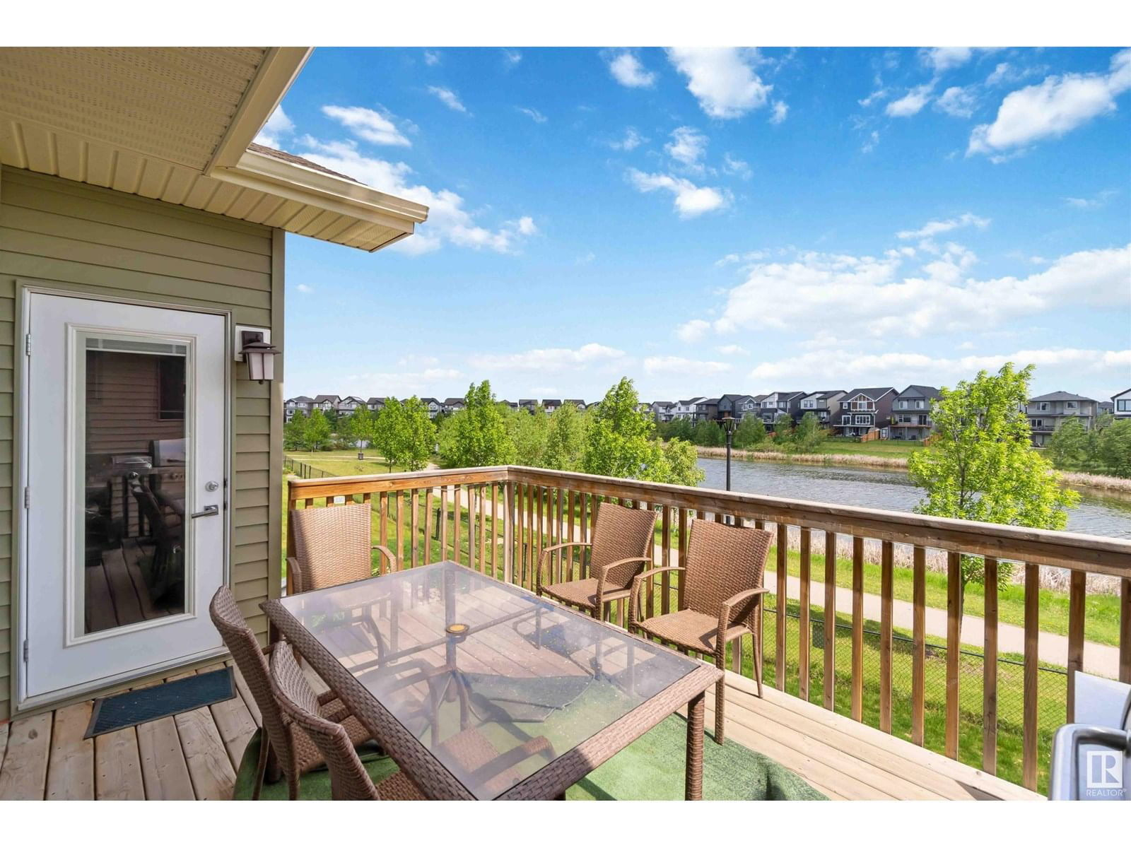 3434 PARKER LOOP Image 3