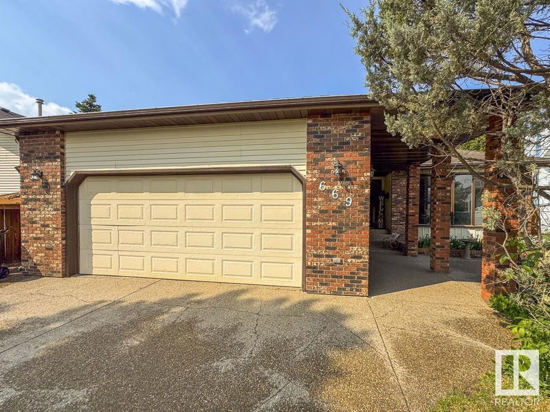 669 Village Dr Sherwood Park, Alberta