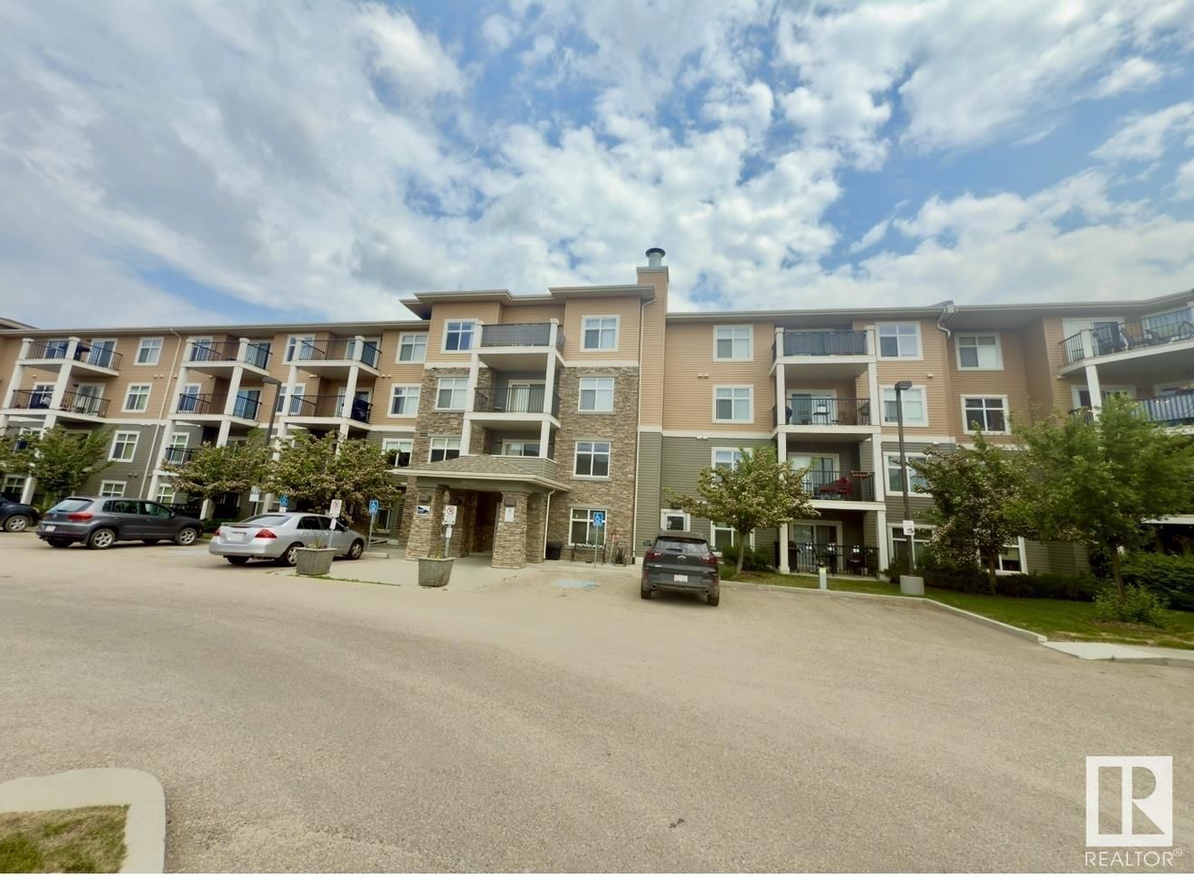 6070 - 313 SCHONSEE WY Image 2