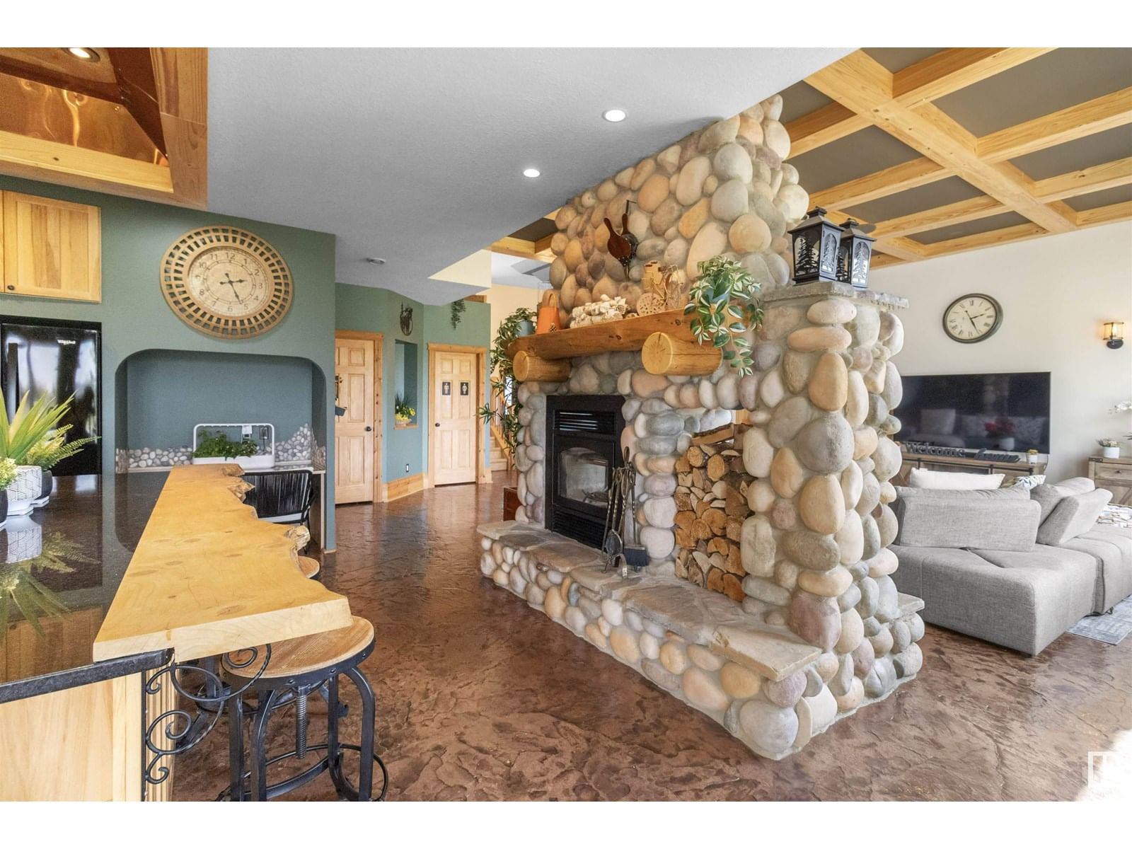 279 RANGE ROAD 223 Image 10