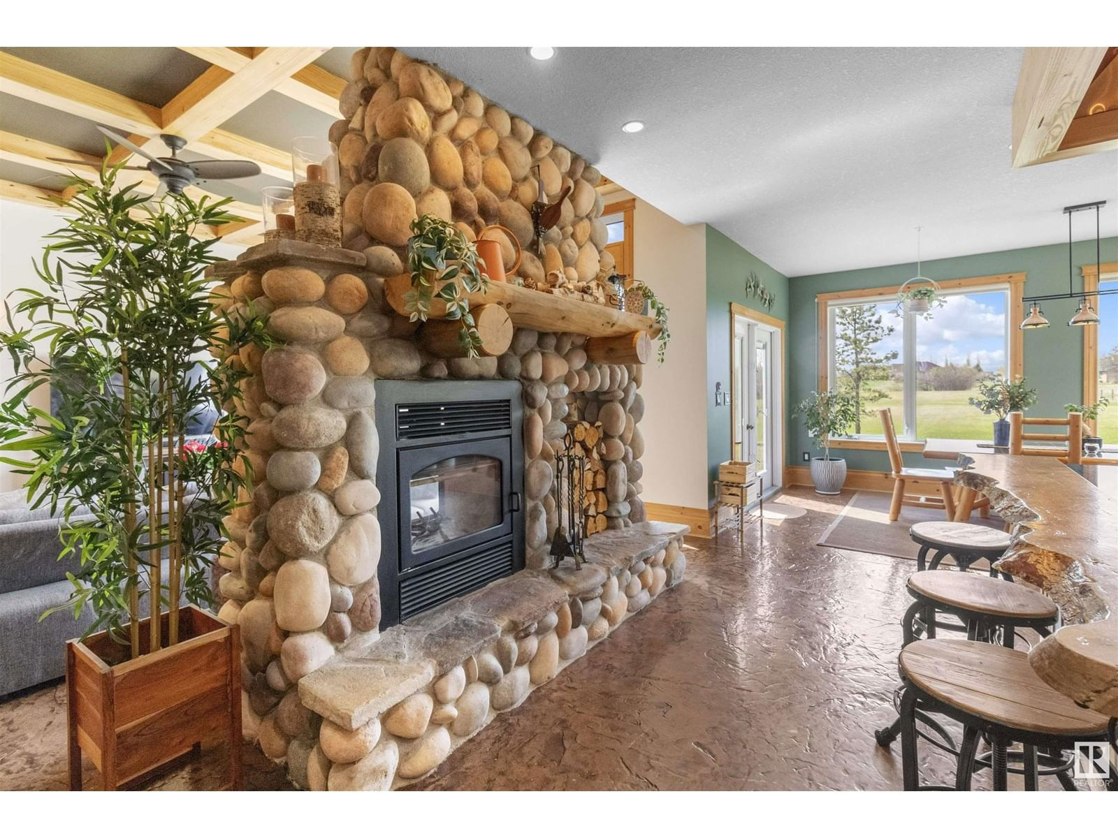 279 RANGE ROAD 223 Image 11