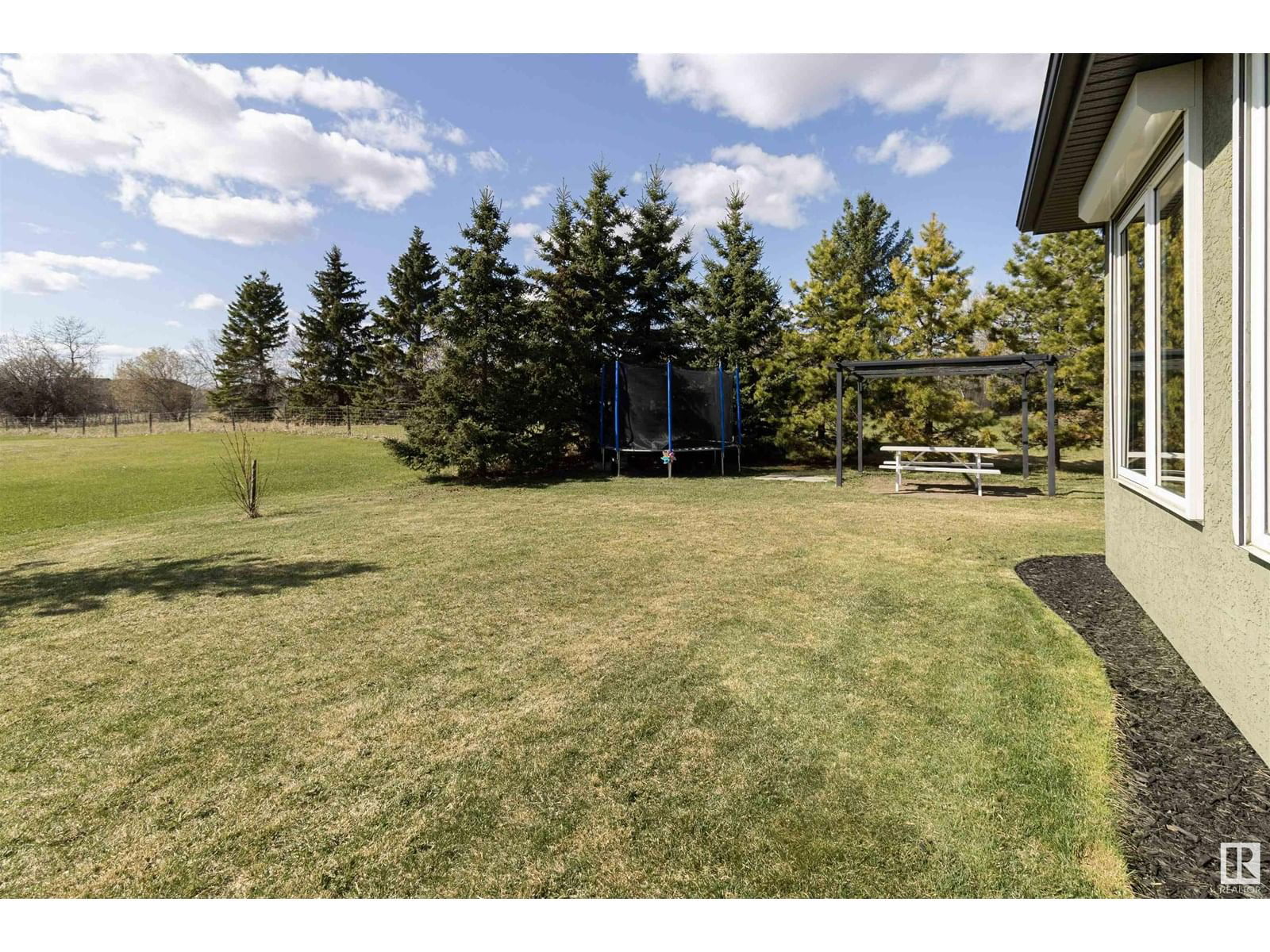 279 RANGE ROAD 223 Image 50