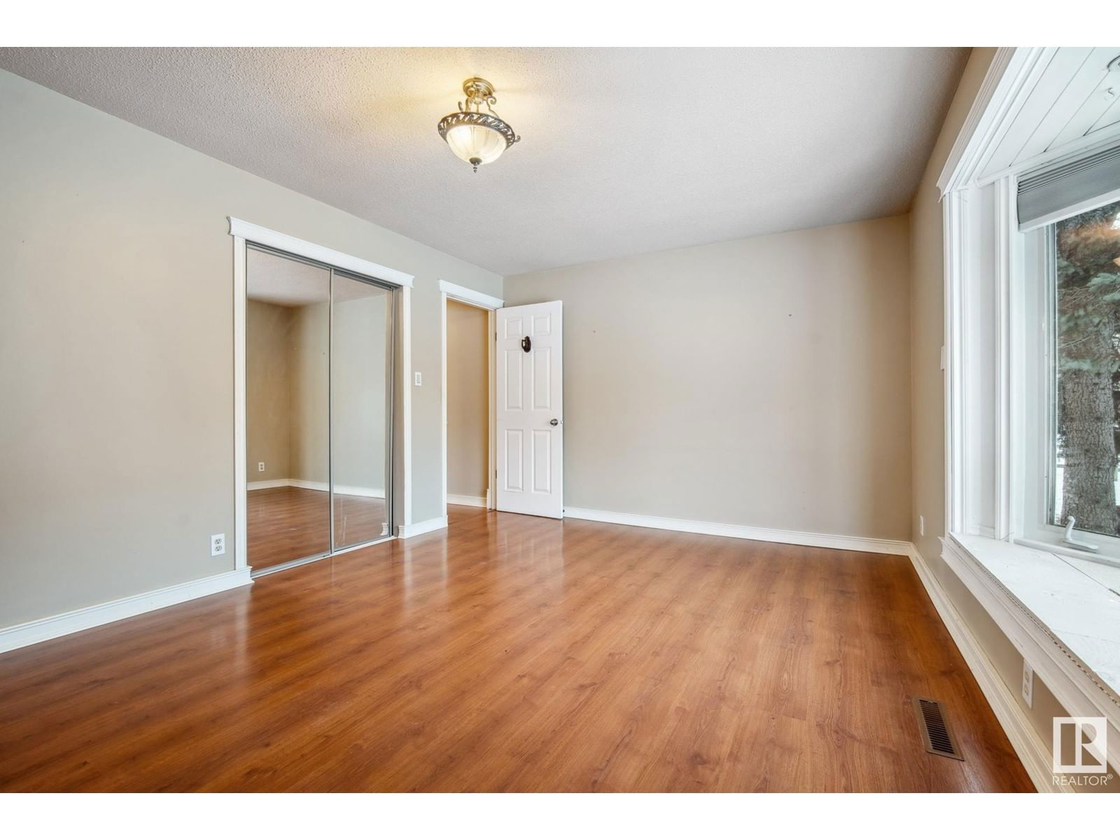 53080 RGE ROAD 210 Image 18