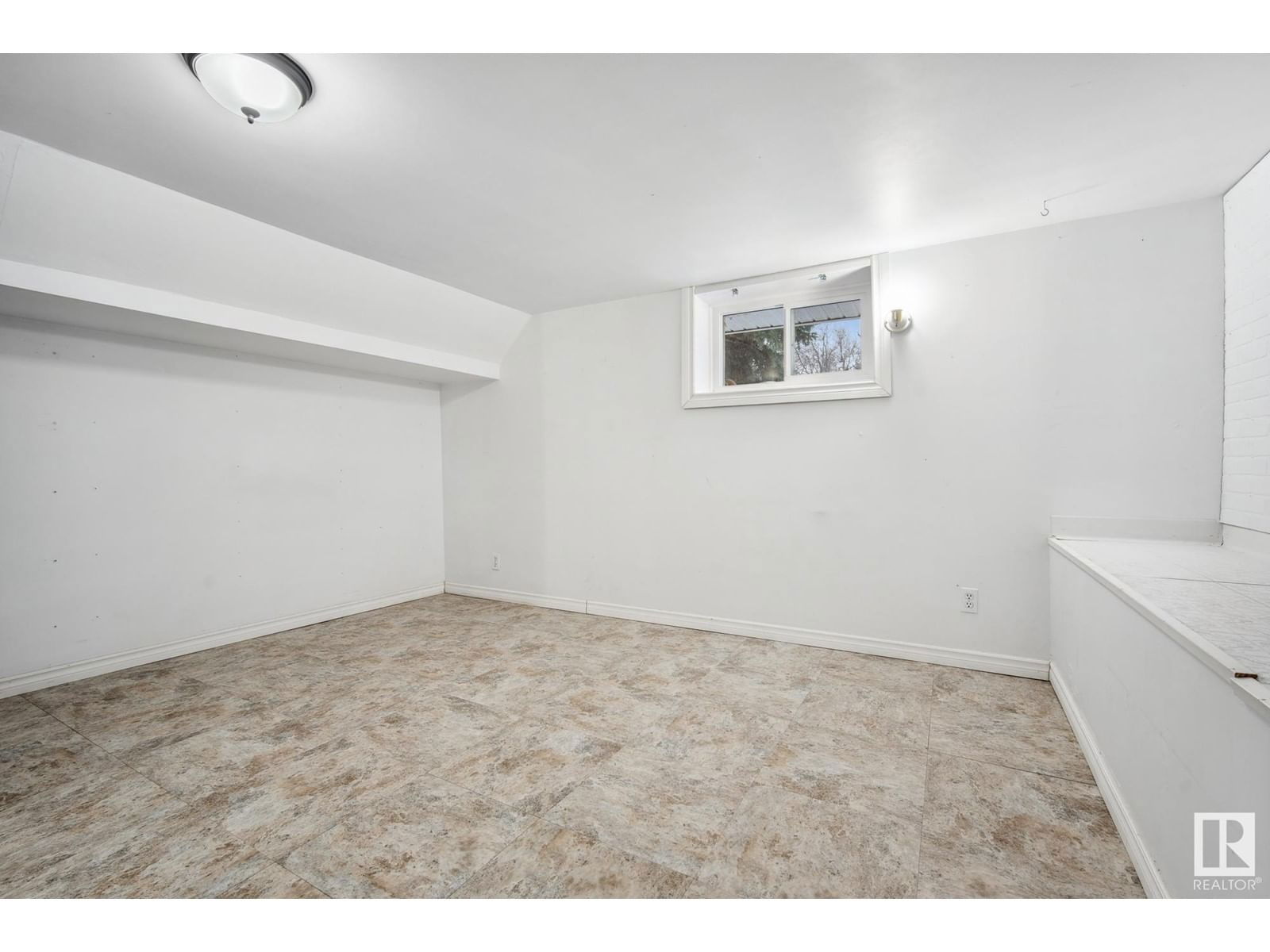53080 RGE ROAD 210 Image 30
