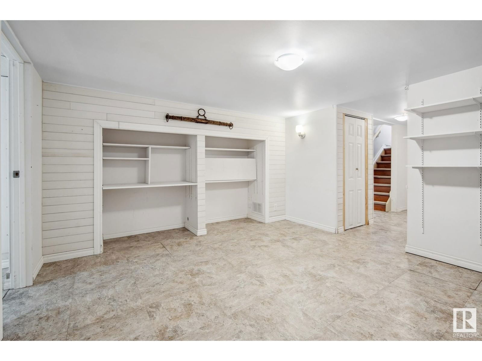 53080 RGE ROAD 210 Image 34