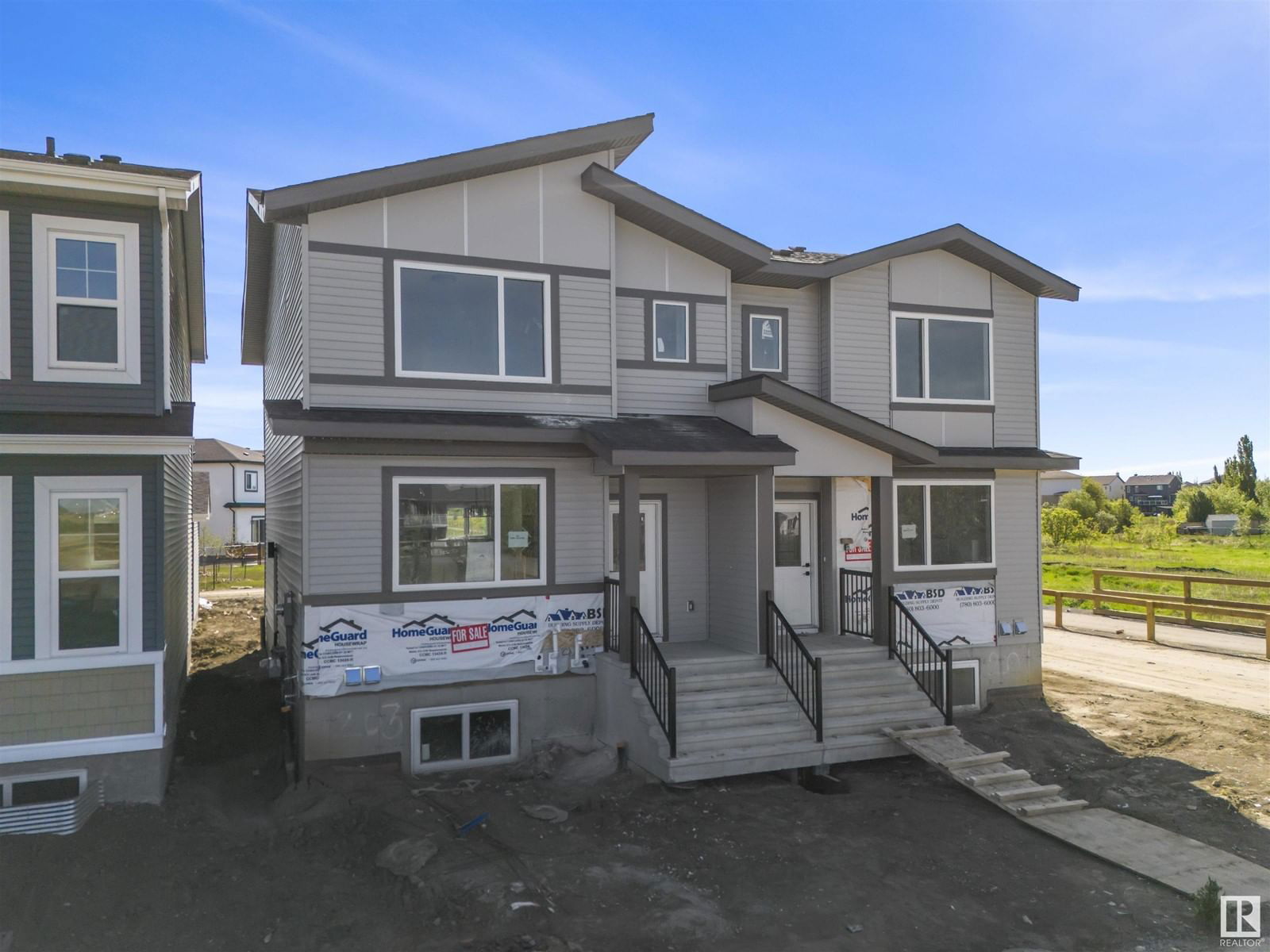 203 DEER VALLEY DR Image 1
