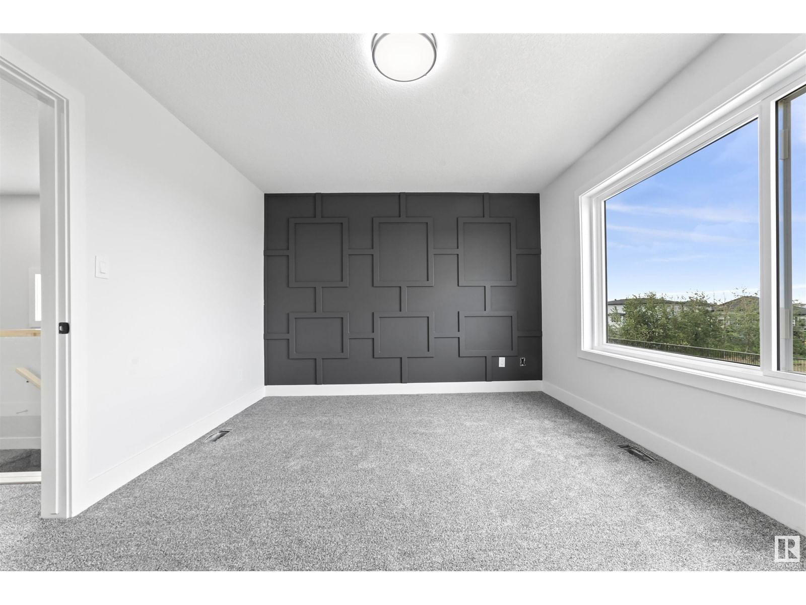 203 DEER VALLEY DR Image 32