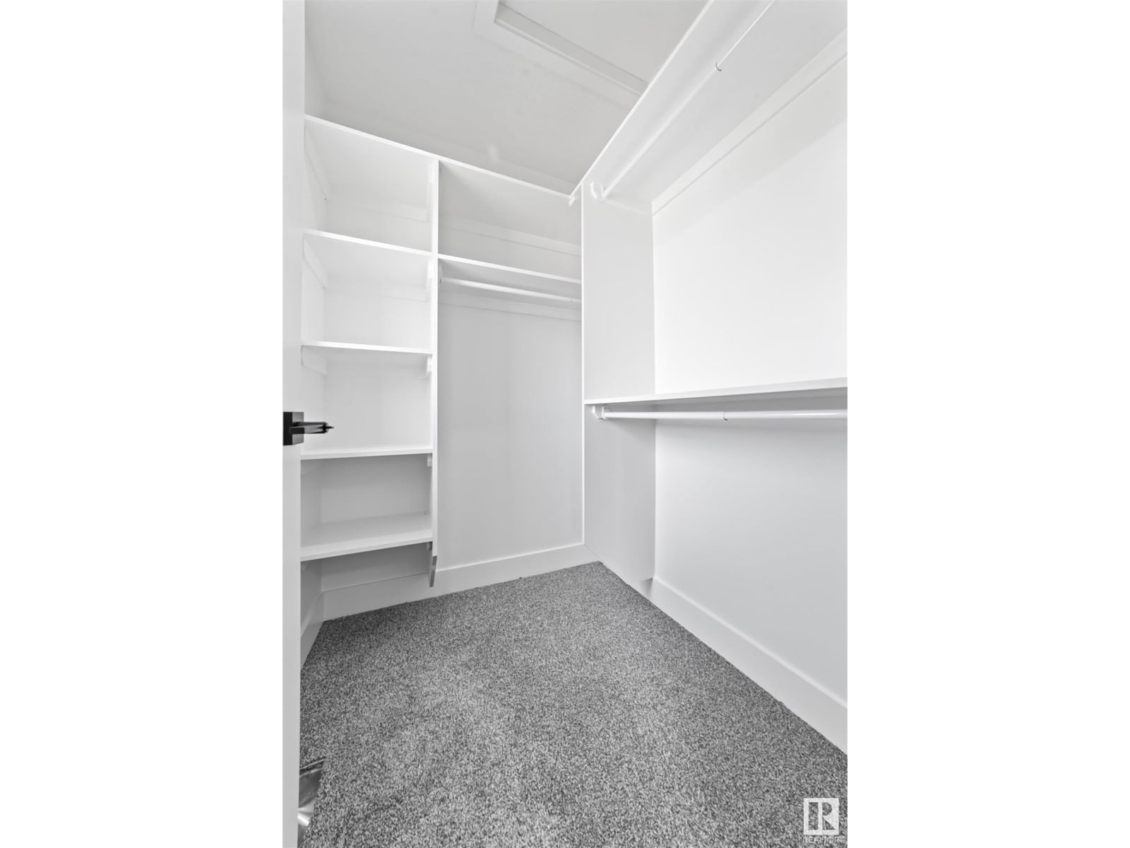 203 DEER VALLEY DR Image 36