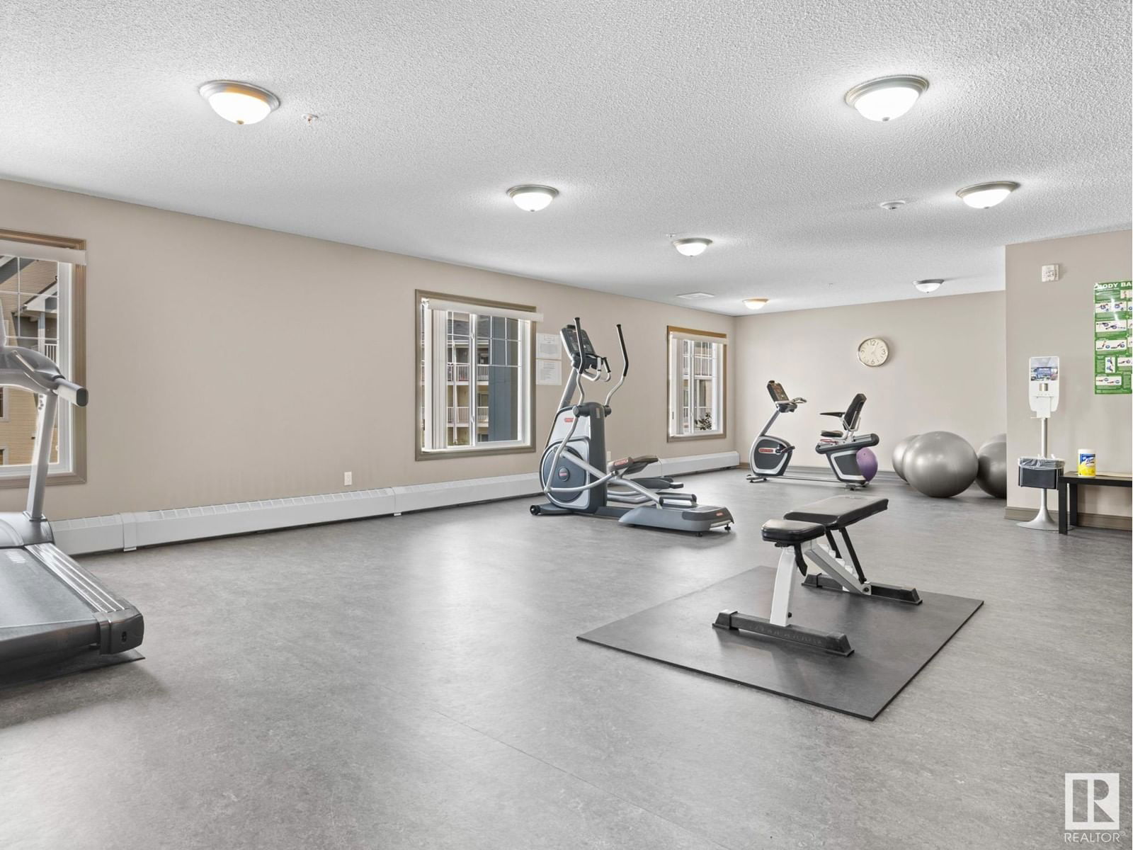 310 - 2204 44AVE NW Image 12