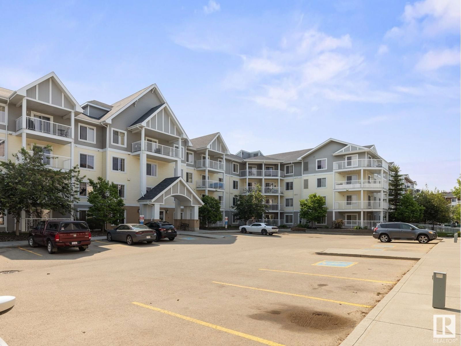 310 - 2204 44AVE NW Image 2