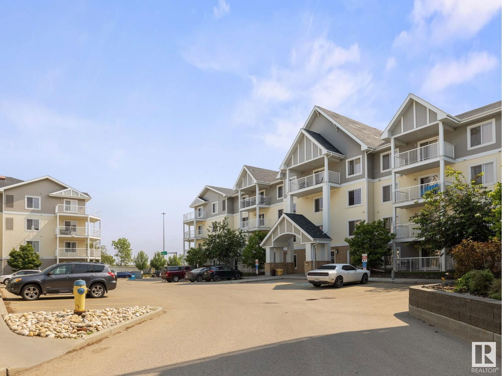 310 - 2204 44AVE NW Image 3