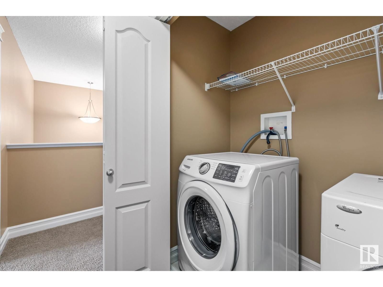 SW - 2406 CASSELMAN CR Image 24