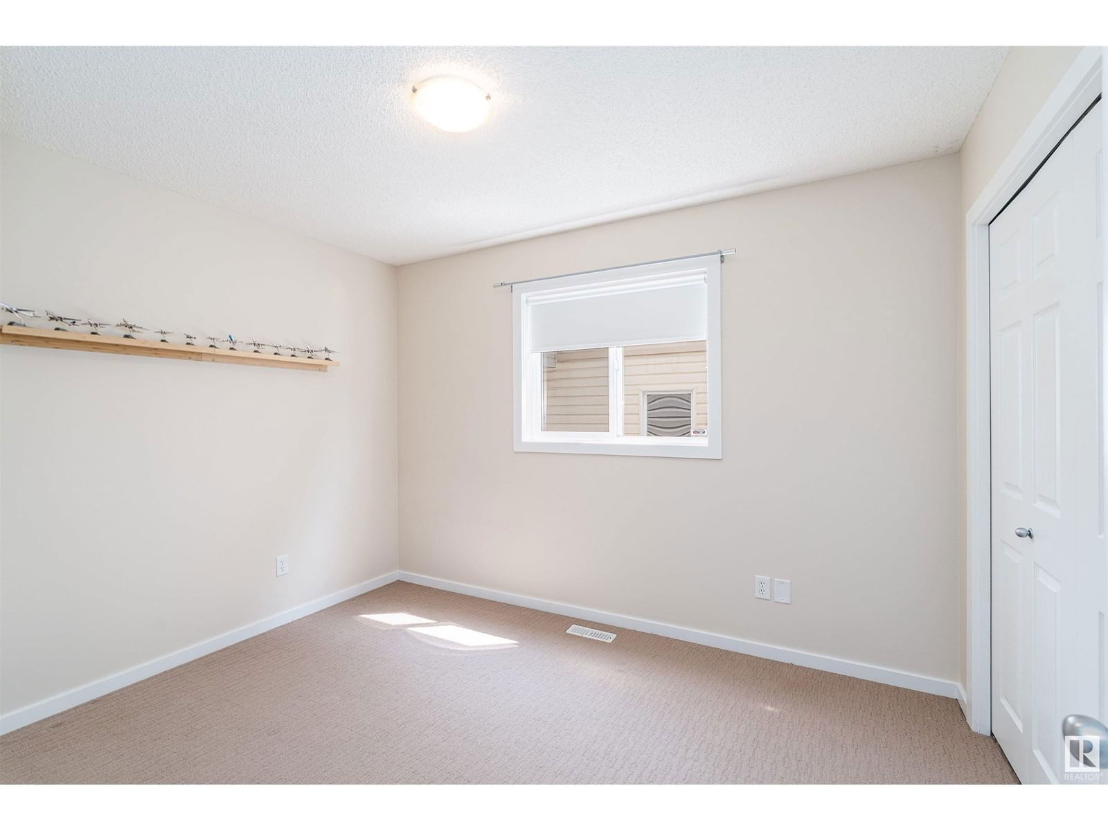 8715 10 AV SW Image 22