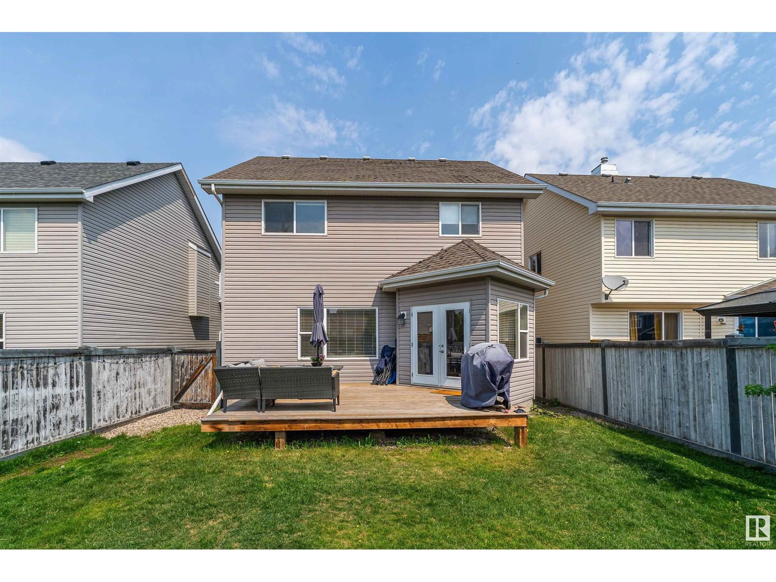 8715 10 AV SW Image 29