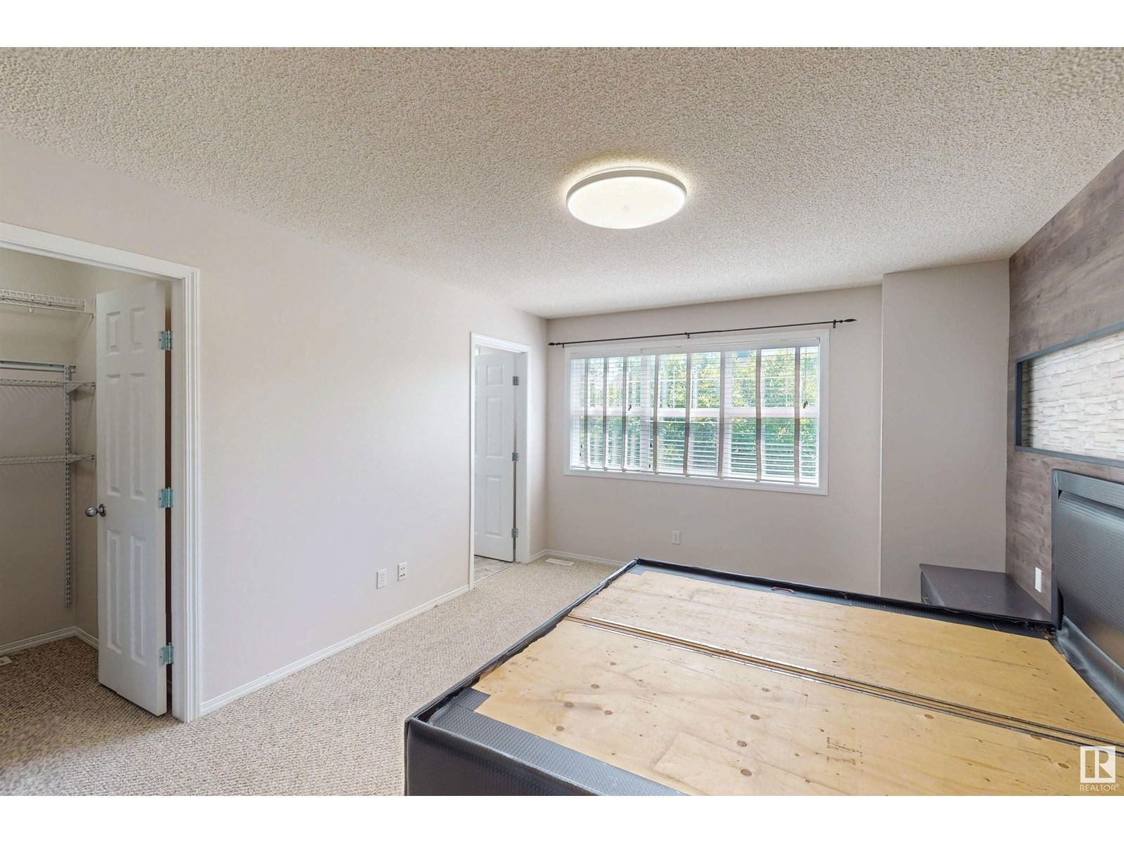 7932 14 AVE Image 24