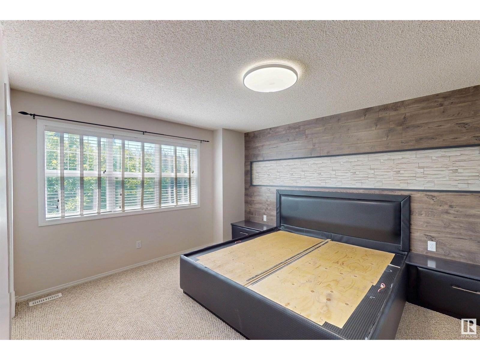 7932 14 AVE Image 25