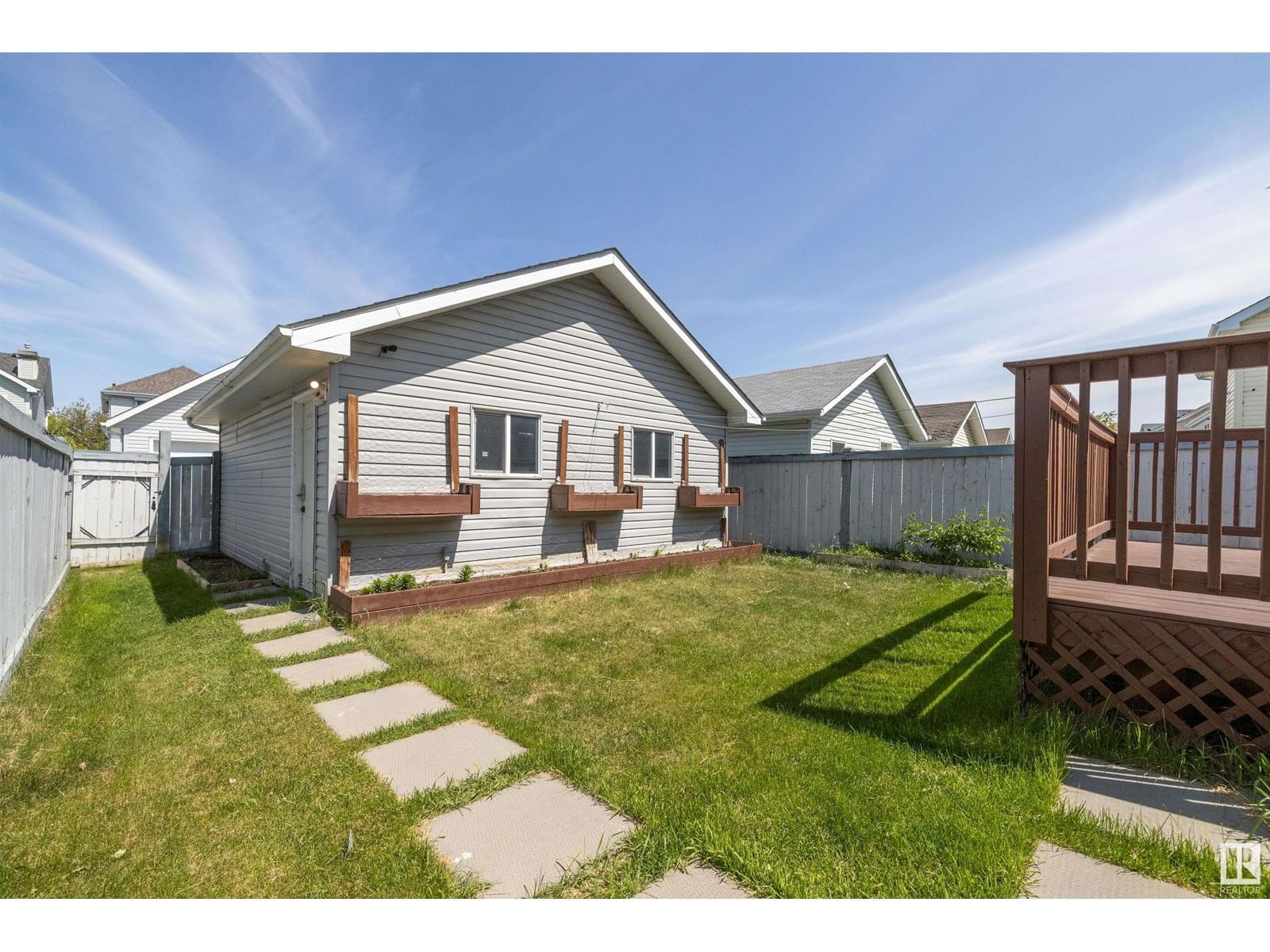 7932 14 AVE Image 39
