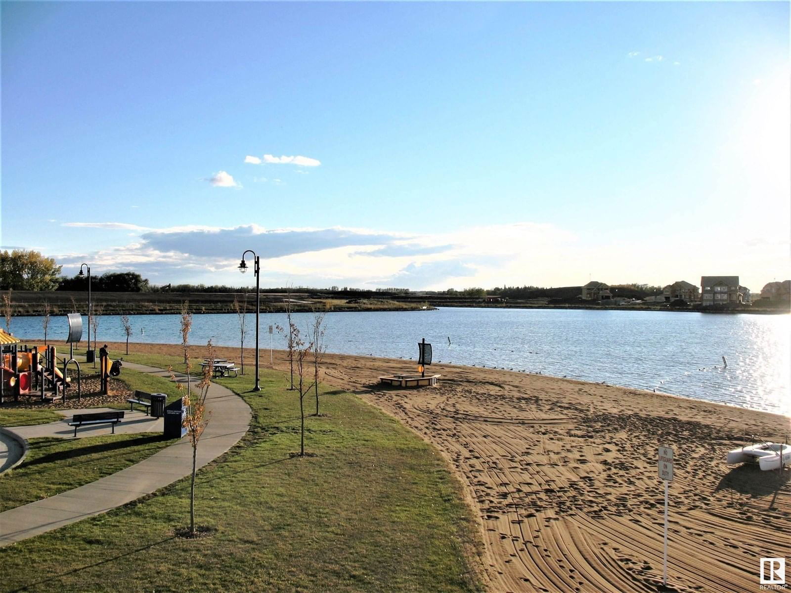 7932 14 AVE Image 51