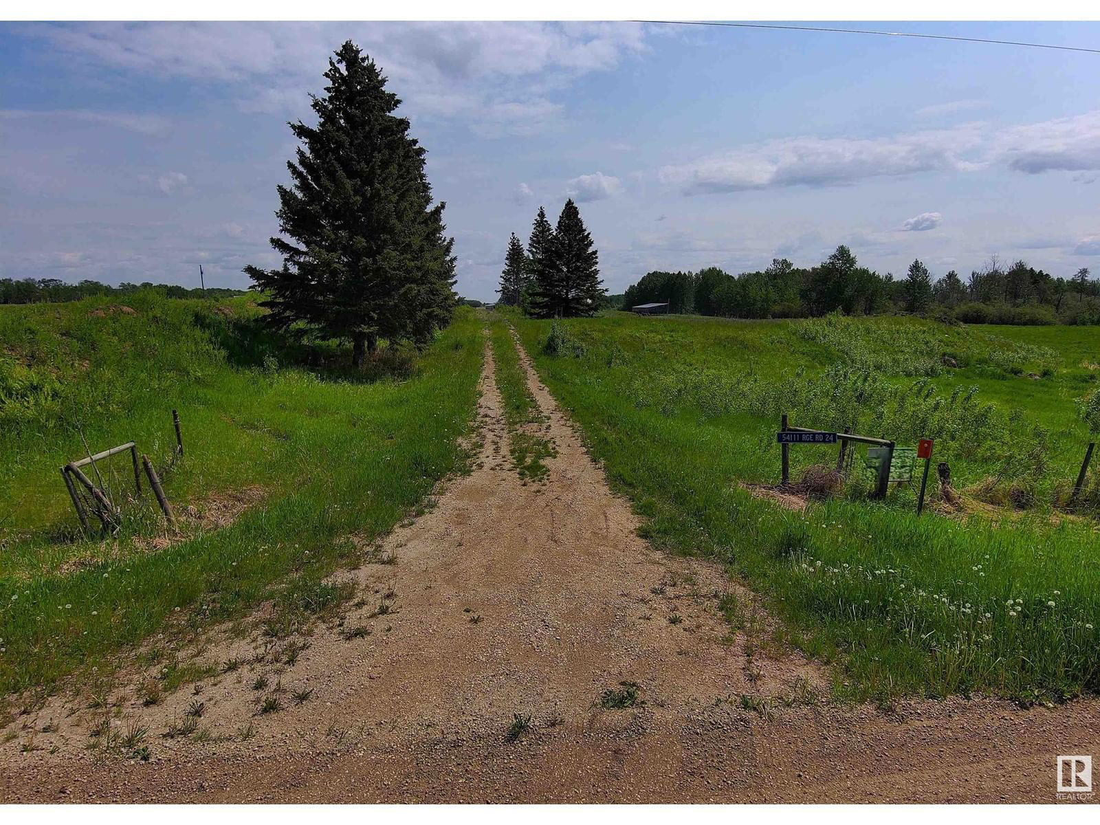 12 - 541 TWP RD RGE RD Image 5
