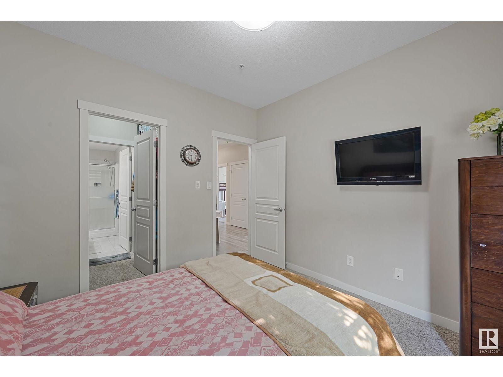 #102 - 812 WELSH DR Image 19