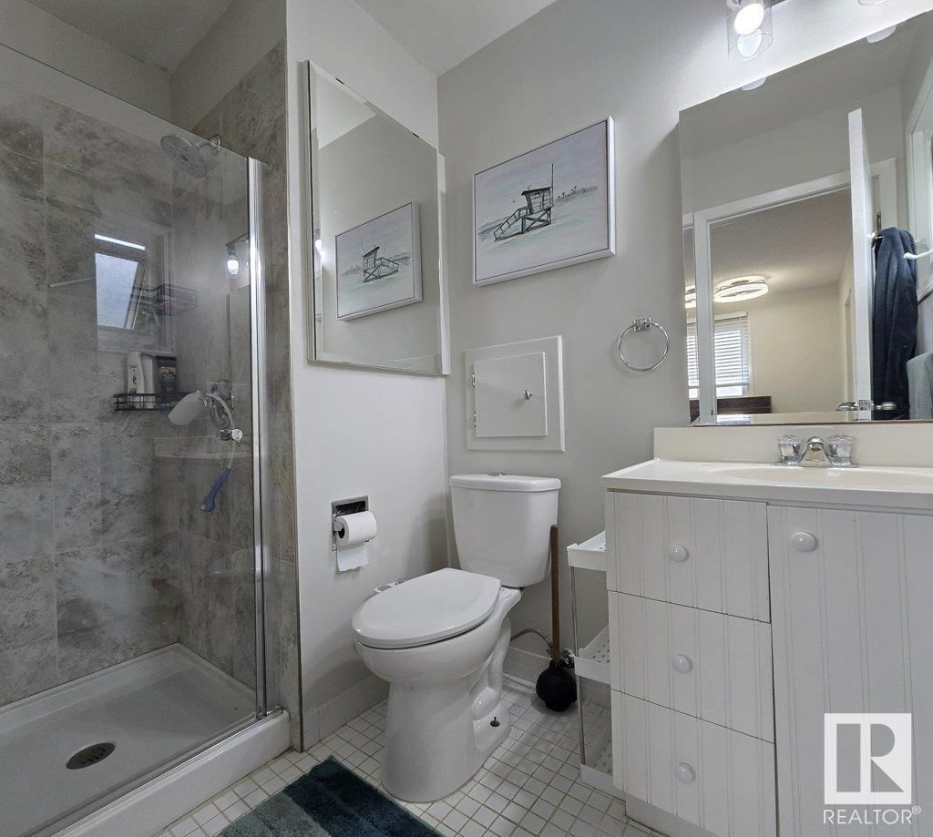 37 MANCHESTER DR Image 21