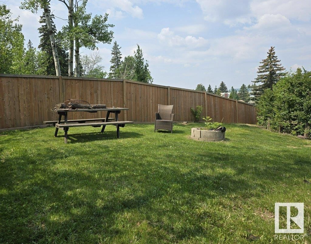 37 MANCHESTER DR Image 37