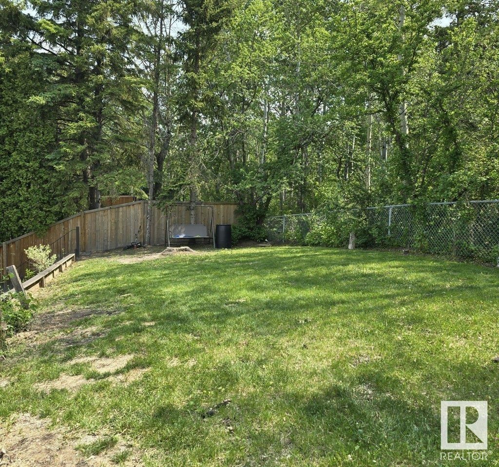 37 MANCHESTER DR Image 38