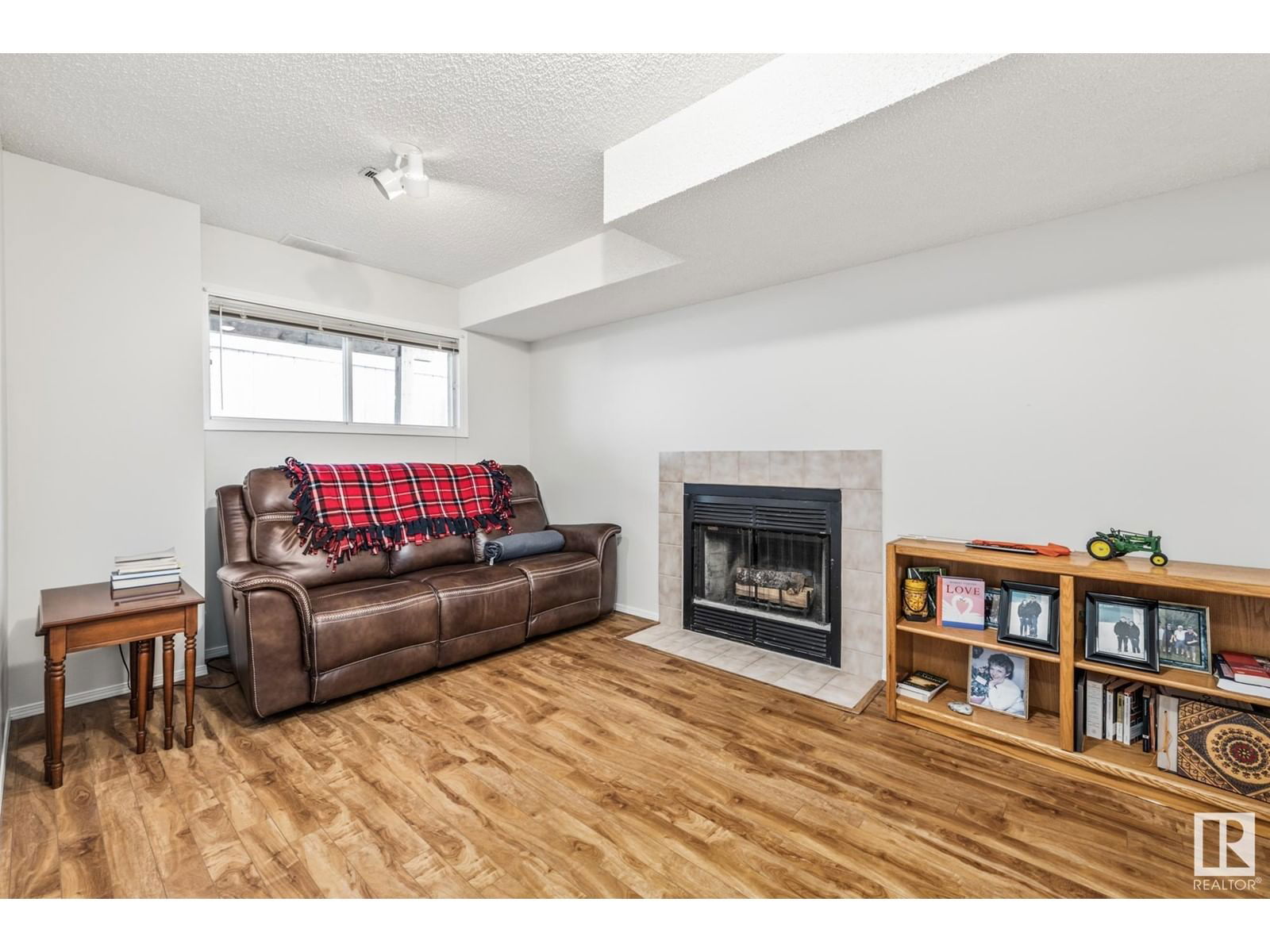 35 - 24 GRANDIN RD Image 20