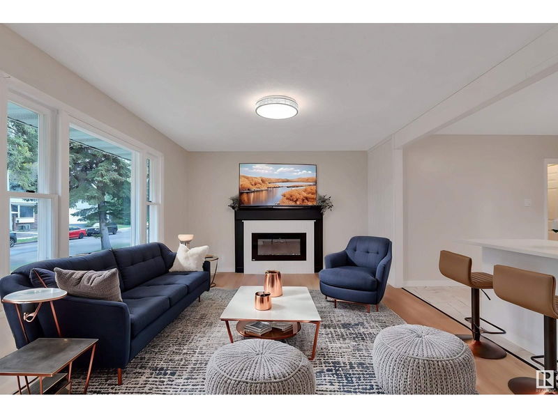 4218 117 Av Edmonton, Alberta