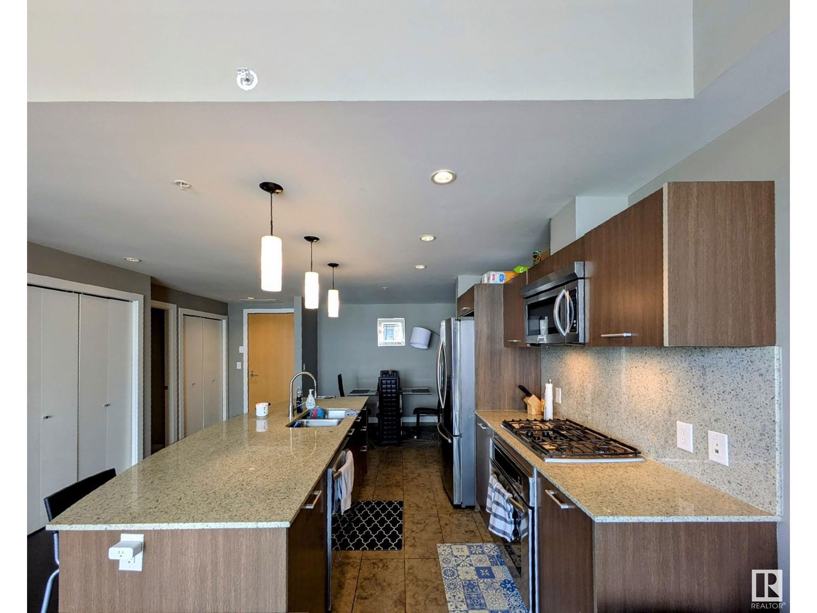 #416 - 2510 109 ST NW Image 10