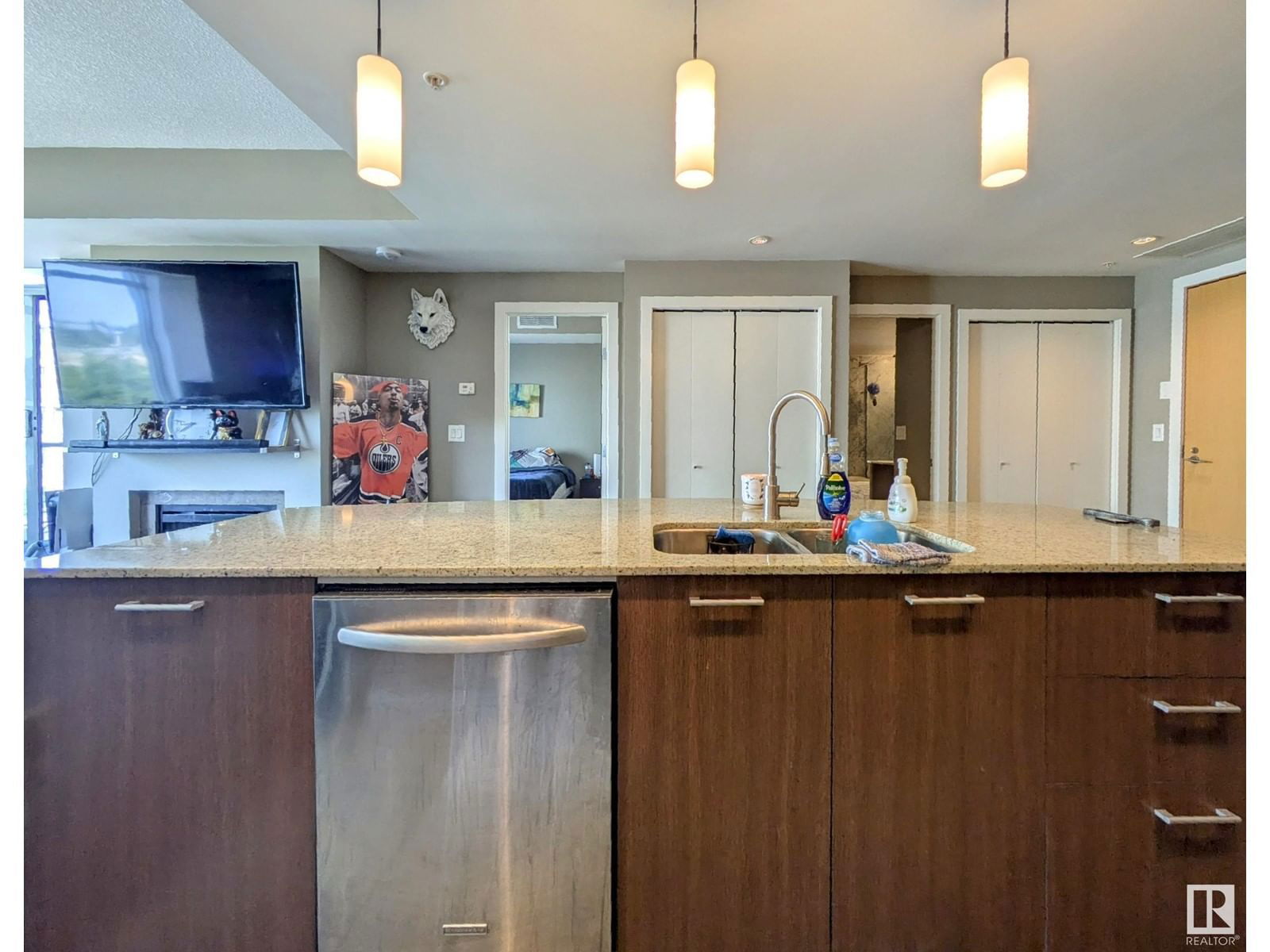 #416 - 2510 109 ST NW Image 9