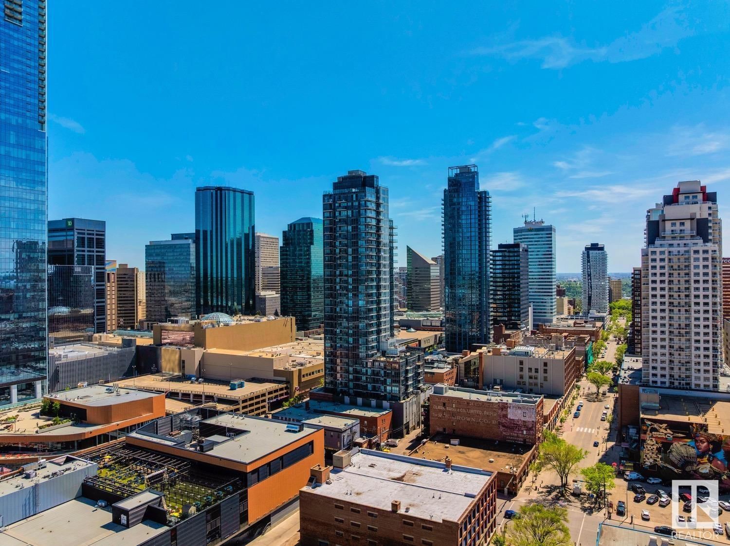 604 - 10238 103 ST Image 32