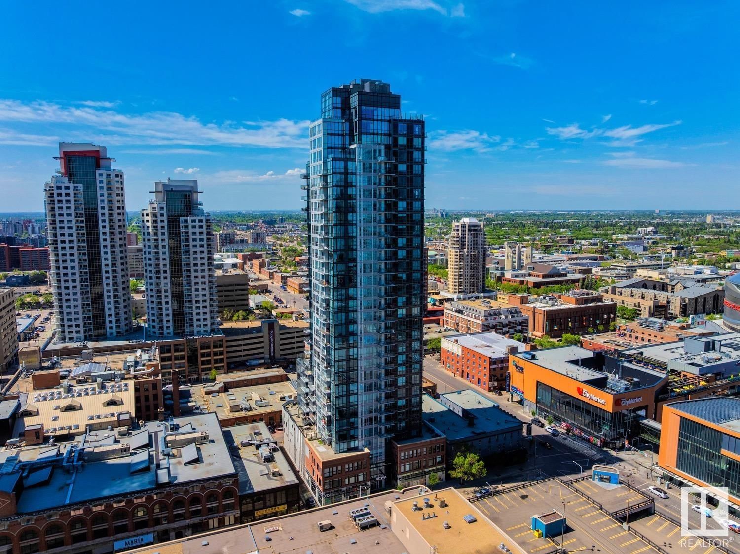 604 - 10238 103 ST Image 33