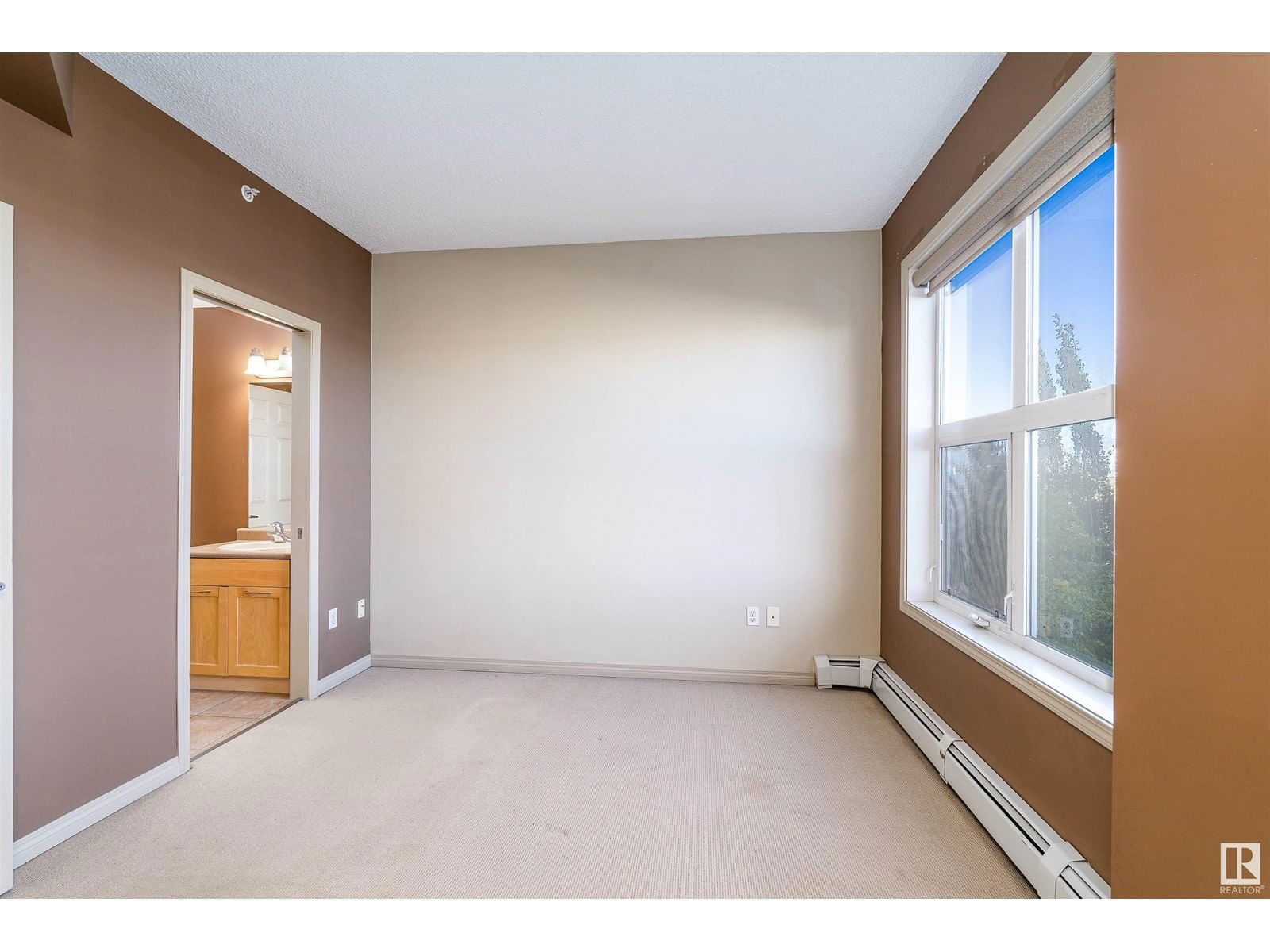 1-309 - 4245 139 AV Image 12