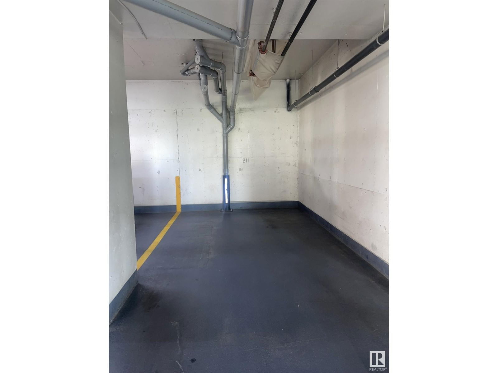 9819 - 1102 104 ST NW Image 46