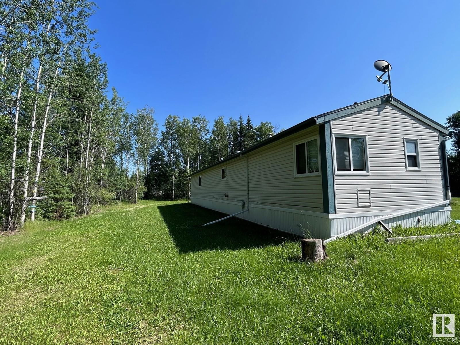 17 - 231054 TWP RD 623.8 Image 37