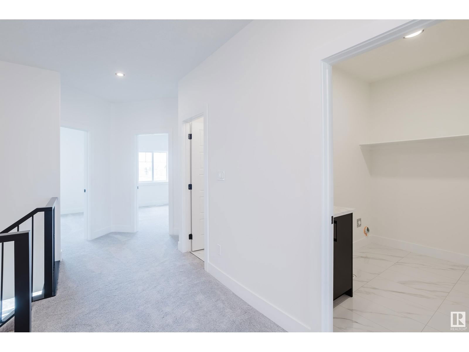 18911 24 AV Image 42