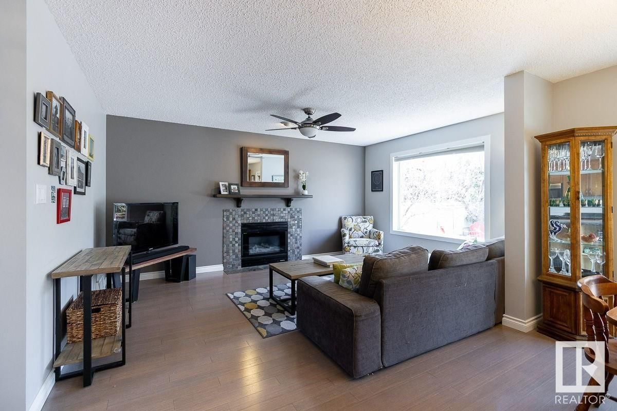 30 OAKRIDGE DR Image 14