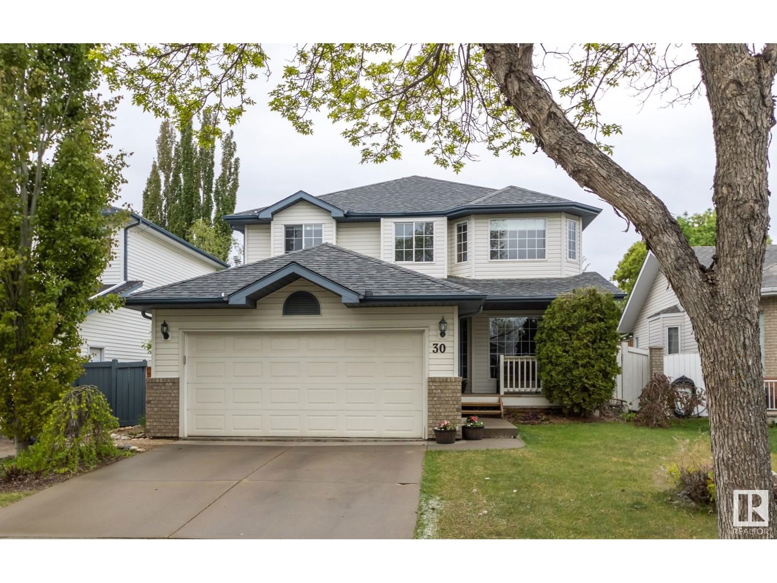 30 OAKRIDGE DR Image 2
