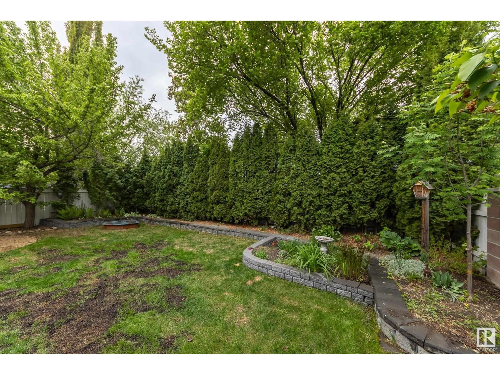 30 OAKRIDGE DR Image 43